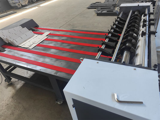 300X800mm Kartonverarbeitung Automatischer Saug-Zuführer Wellplattenpartitionsschließer
