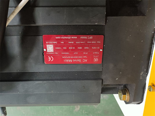 Elektrische Papierformmaschine für Walzkarton-Produktionslinie auf Chinesisch