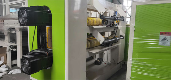 Liheng Nc Schneidmaschine mit doppelt helikalischem Kreuzschneider für 3-fach-Korrugator-Linie