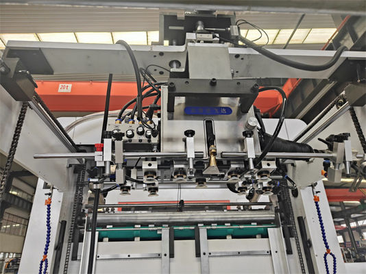 1550 mm Max. Heap Height High-Definition Druck Roll-Die-Schneidemaschine zum Schneiden