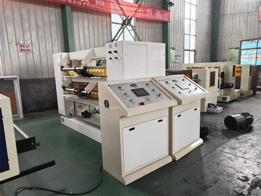 Verbessern Sie Ihre Karton-Box-Produktion mit unserer fortgeschrittenen Doppelschicht NC Cut Off-Maschine