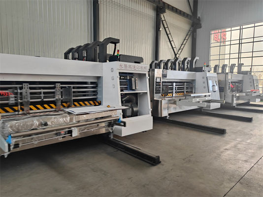 Flexodruckmaschine mit 4 Farben und automatischem Ordnerklebstoff