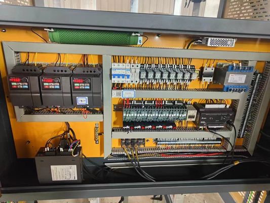 380V Spannungsgolfpapier-Laminationsmaschine für individuelle Produktionsanforderungen