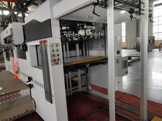 Automatische Flachbett-Wallplatten-Druckschneidmaschine mit hoher Präzision