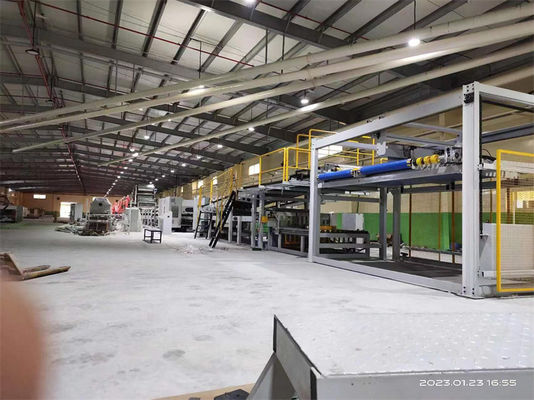 Automatische 3/5/7 Ply Walzkarton-Produktionslinie mit 12,5 kW Hauptantriebsmotor