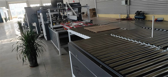 13000 KG Waagekarton-Stich-Klebmaschine für einen reibungslosen Betrieb