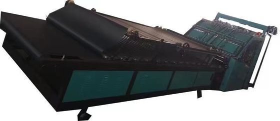 Laminationsmaschine für Walzkarton Halbautomatische industrielle Flötenlaminationsmaschine