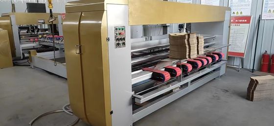 Automatische Flexo Folder Gluer Maschine für APPAREL Kartonbox, die Nachfrage der Kunden