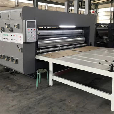 Hocheffizienter Flexo-Drucker für die Verarbeitung von Wellboxen