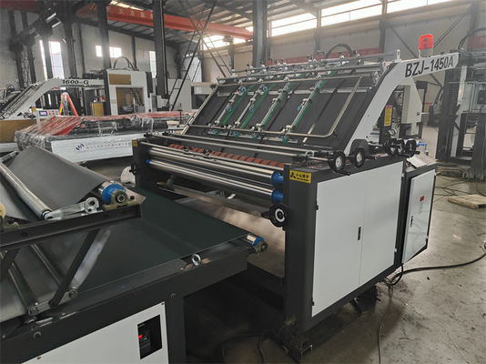 s Halbautomatischer Flötenlaminierer Eine Maschinen-Hardware für schnelle und glatte Lamination