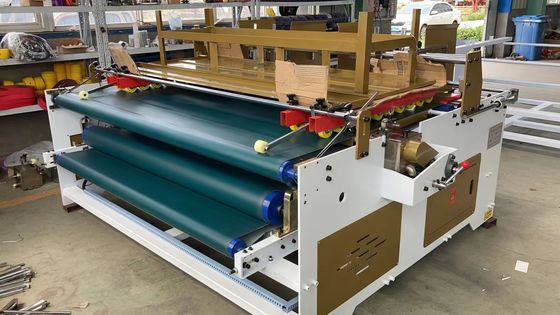 Halbautomatische Ordnerklebmaschine für Kartonboxen