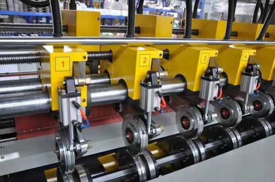 Papierformmaschine vollautomatische NC-Computer-Dünnmesser-Schneidmaschine