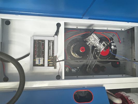 1-6 Farben Automatischer Flexo-Druck-Slot Druckschneidemaschine für die Herstellung von Wellkarton