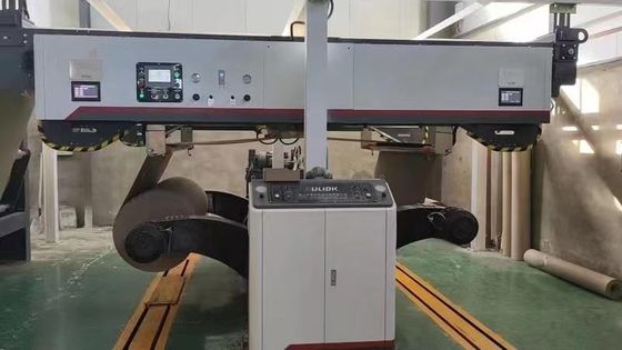 Andere vollautomatische Papierherstellungsmaschine mit Wellpappenrolle