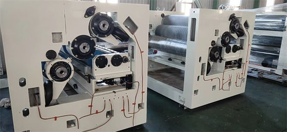 Maschinenreparaturbetriebe Einfachfaserpapier-Wallmaschinen mit 380V/50Hz Spannung