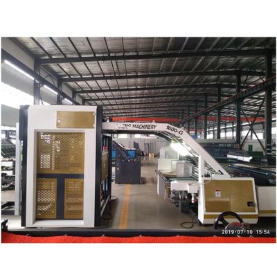 Lamination von Wellpappe zu Pappe mit automatischer Flöten-Lito-Laminationsmaschine