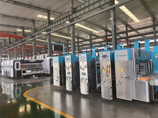 Automatische Druck- und Schneidmaschine für das Drucken von Wellkartonboxen