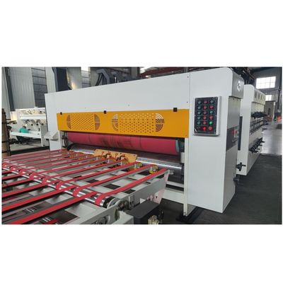 Automatische Flexodruckmaschine mit Vibratorstapler