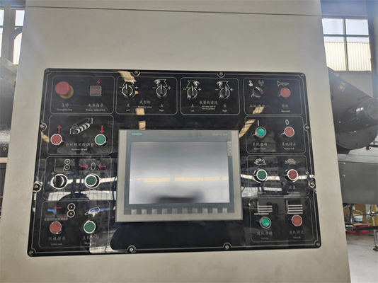 Vollautomatische Flexodruckmaschine mit 380 V Spannung